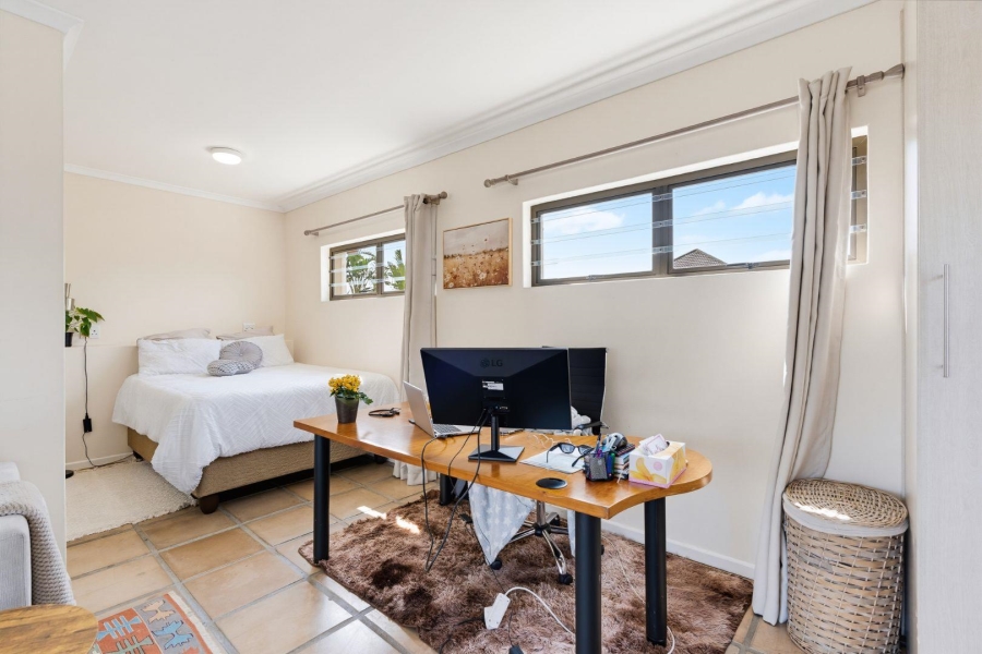 4 Bedroom Property for Sale in Milnerton Western Cape